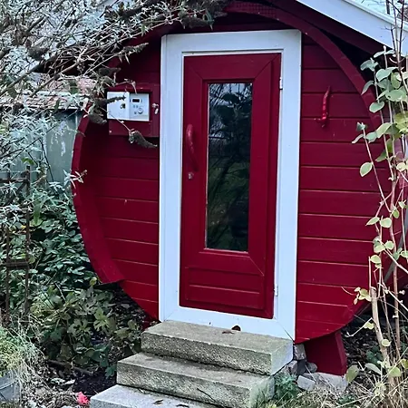 Haeuschen Mit Privatem Schleizugang Holiday home *