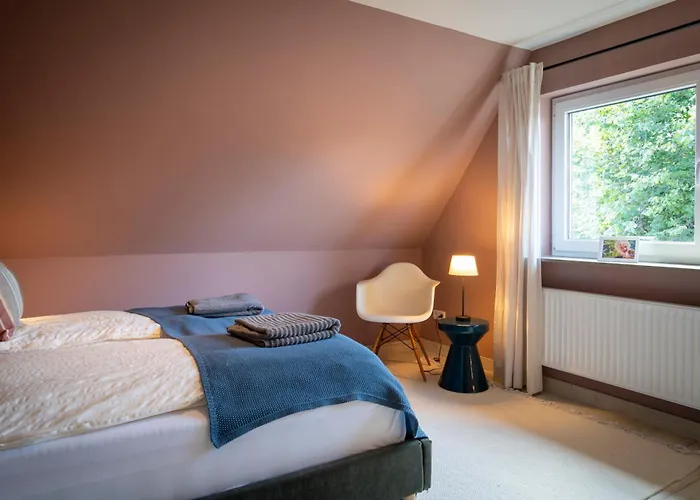 Haeuschen Mit Privatem Schleizugang